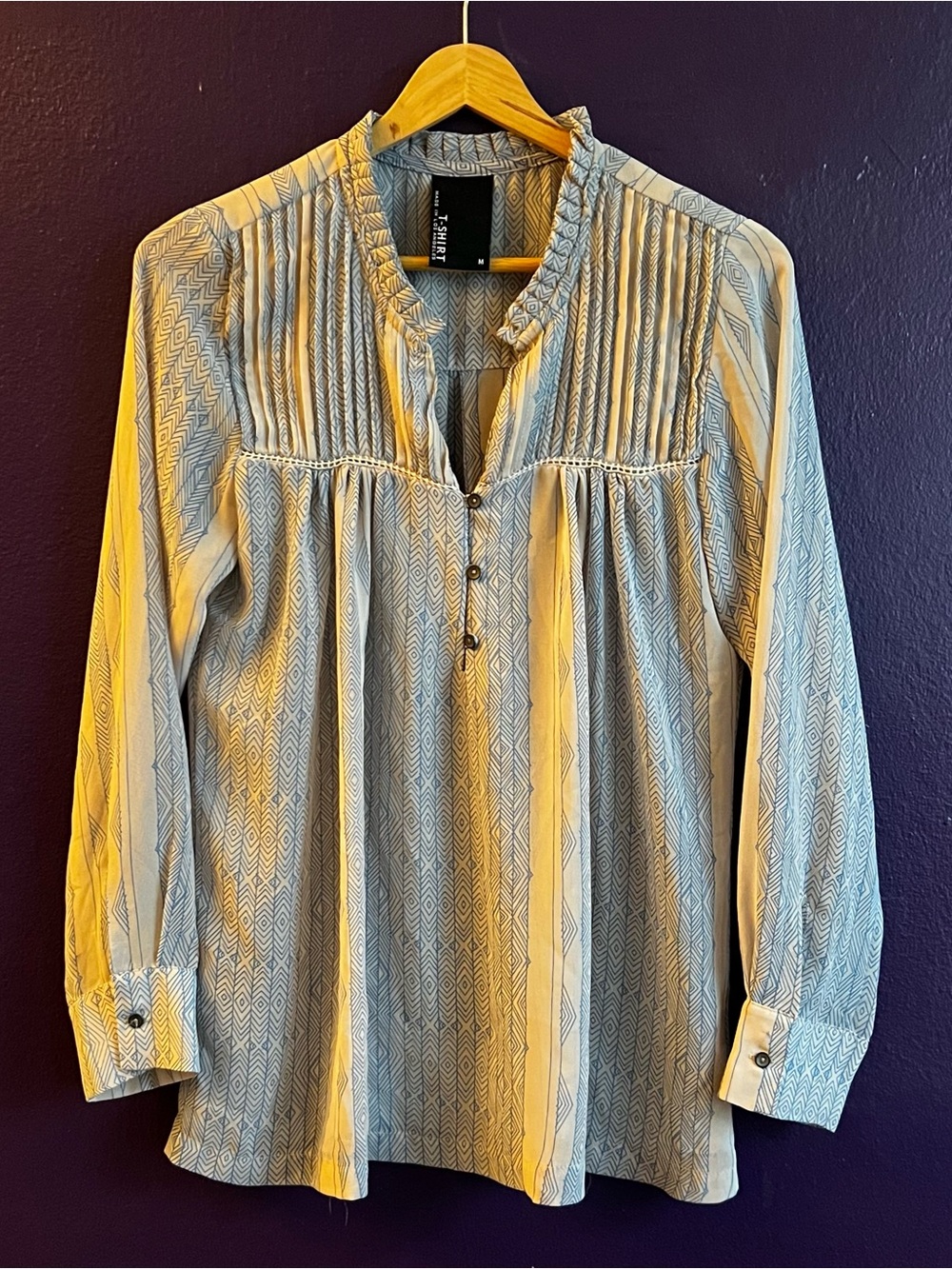 Anthropologie Dolan “T-Shirt” Pintuck Henley Blouse
